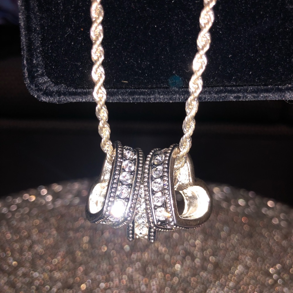 Three heart link necklace